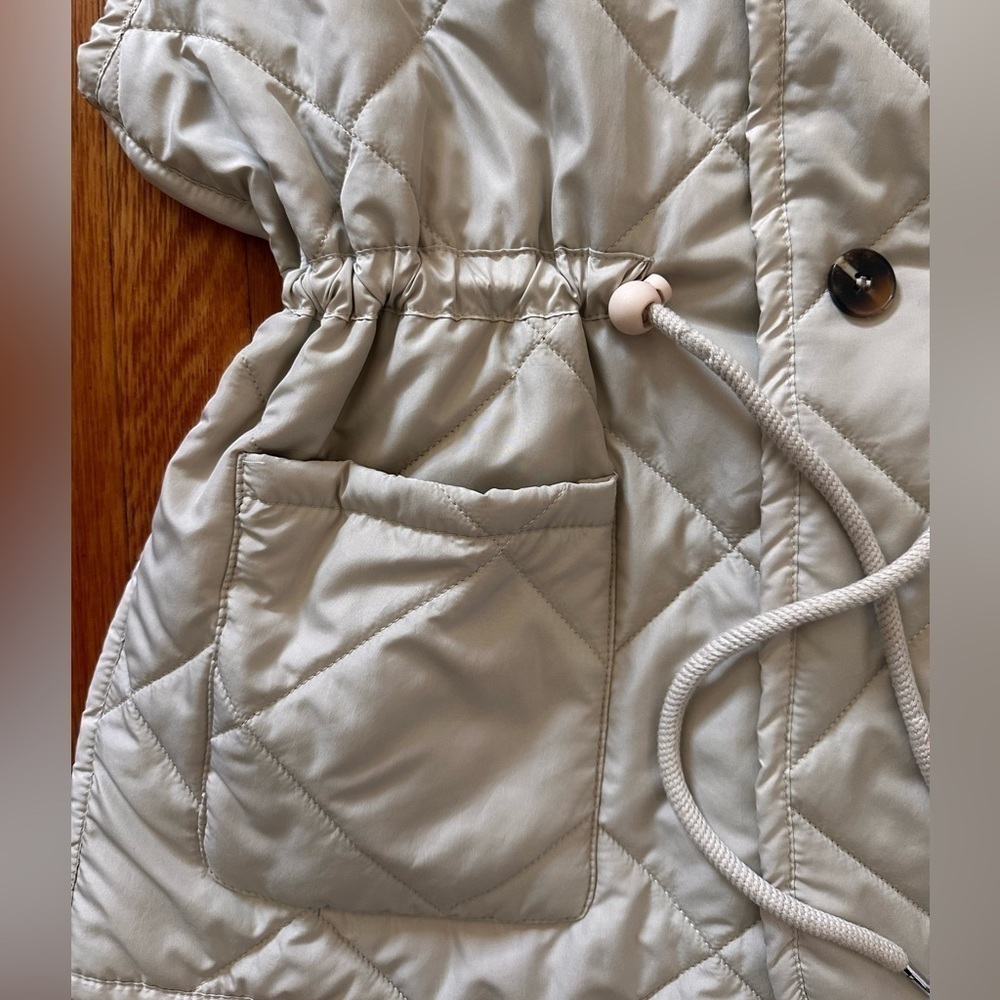 Casual quilted vest; size large Made in Italy - Picture 3 of 5